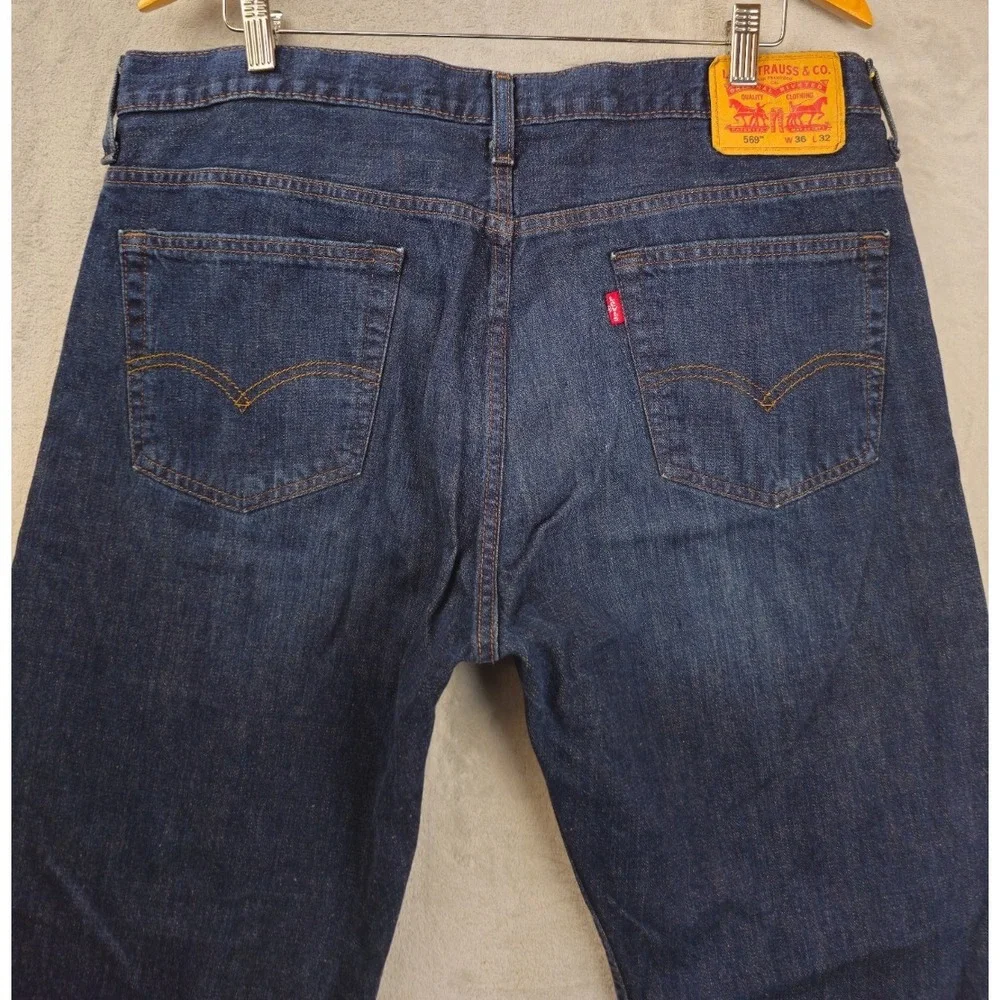 Levis 569 Jeans Mens 37x31.5 Blue Denim Loose Straight Fit Dark Wash